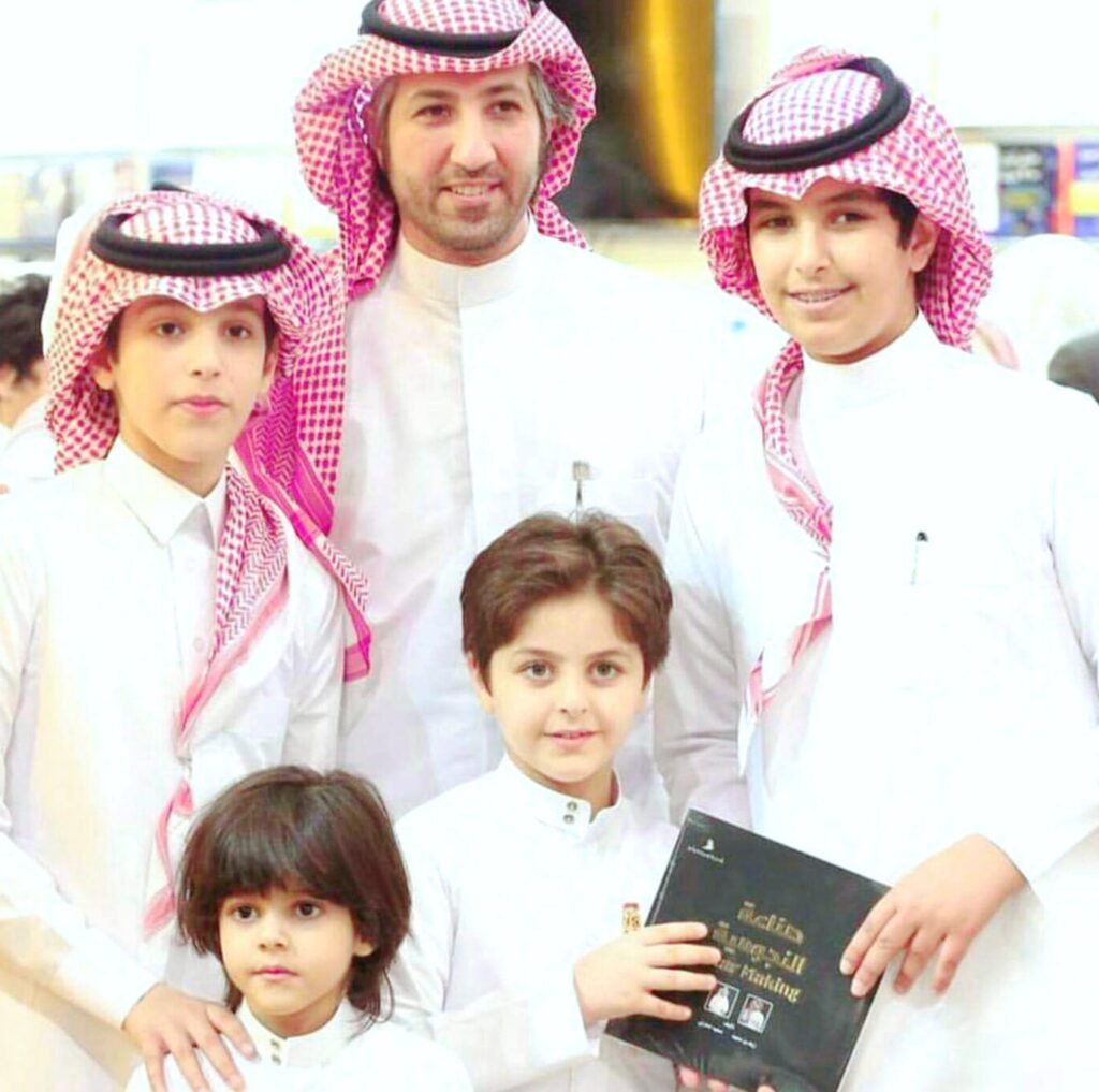 من هو زياد بن نحيت